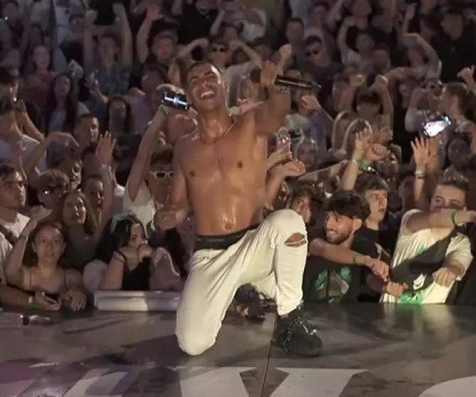 gheboasa-mesaj-dur-pentru-parinti-nu-sunt-la-festival-sa-educ-copii_13727700-1