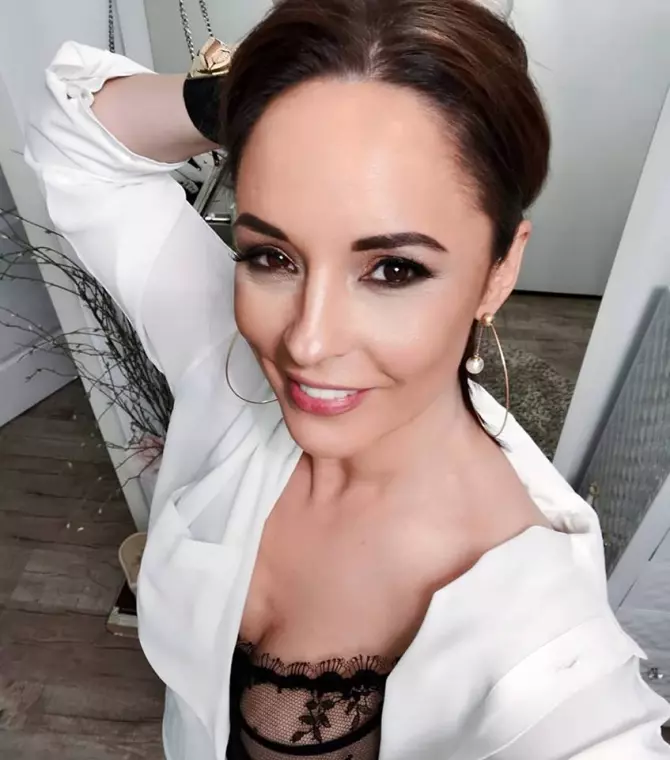 vedeta andreea marin