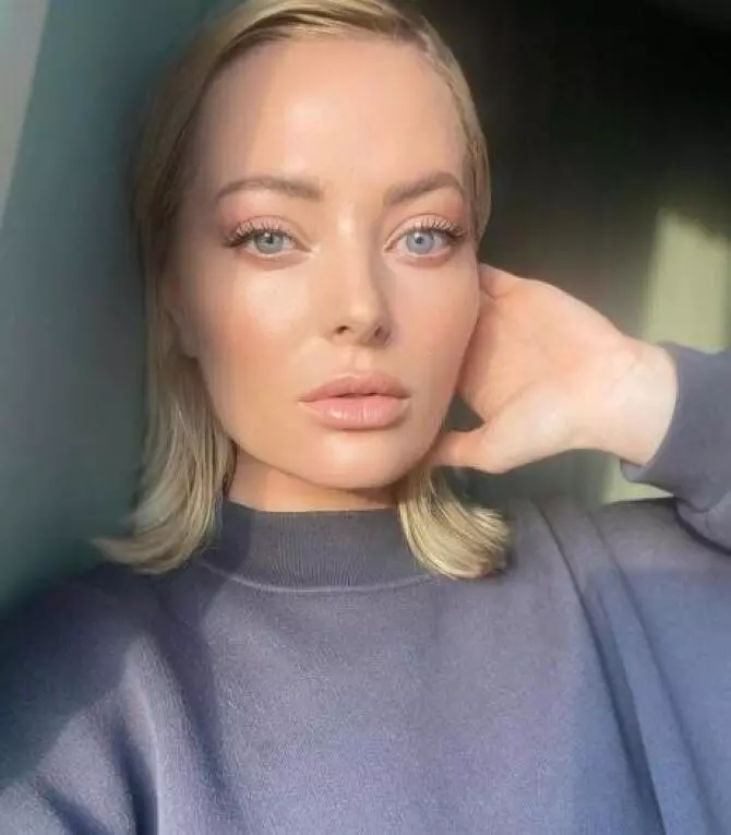 delia_romania_sot_milionar_fb_93668600