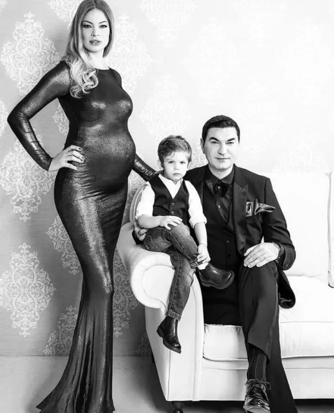 valentina-pelinel-cristi-borcea_63213300