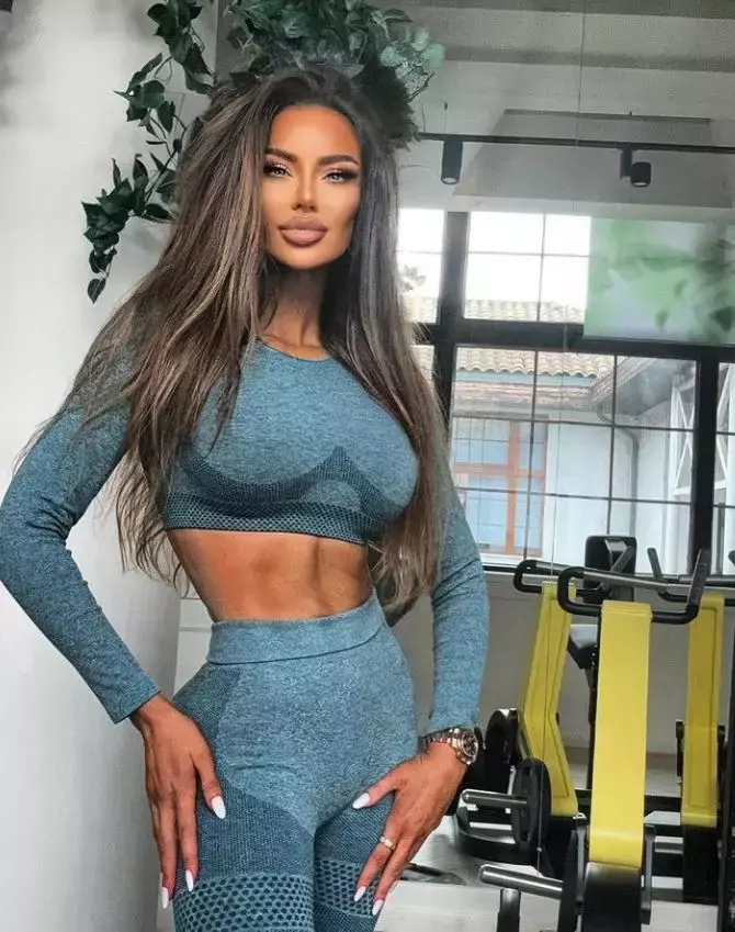 bianca-dragusanu-sport