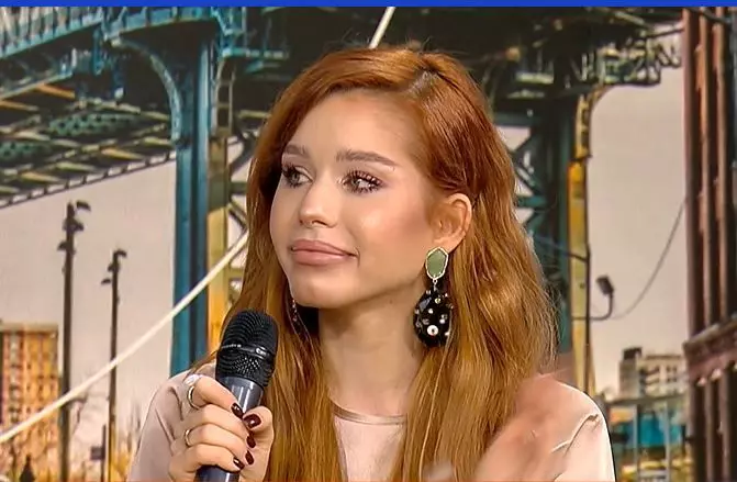 carmen-grebenisan-destainuri-emotionante-despre-parintii-tot-timpul-imi-e-dor-de-ei_3