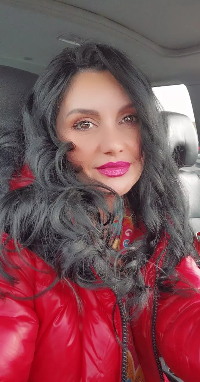 silvia-chifiriuc-iubit-italian-1