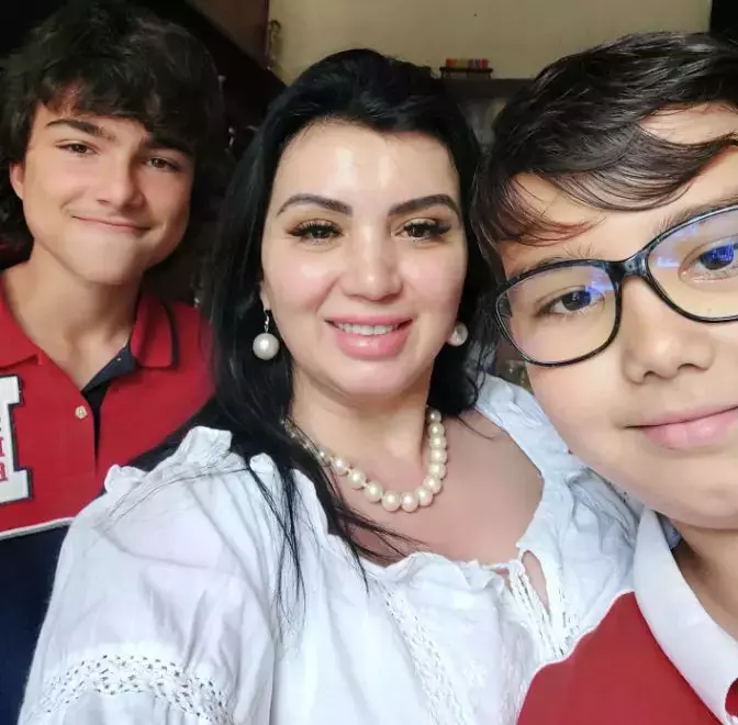 adriana-bahmuteanu-1-3