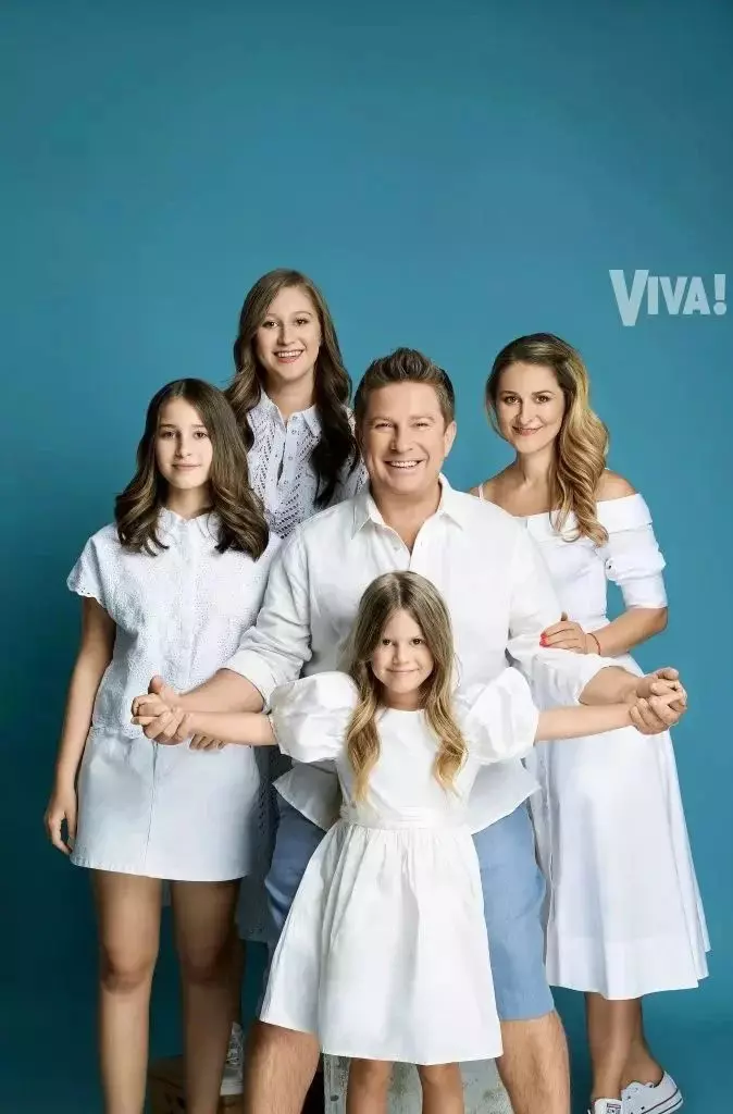 eva-pavel-bartos-anca