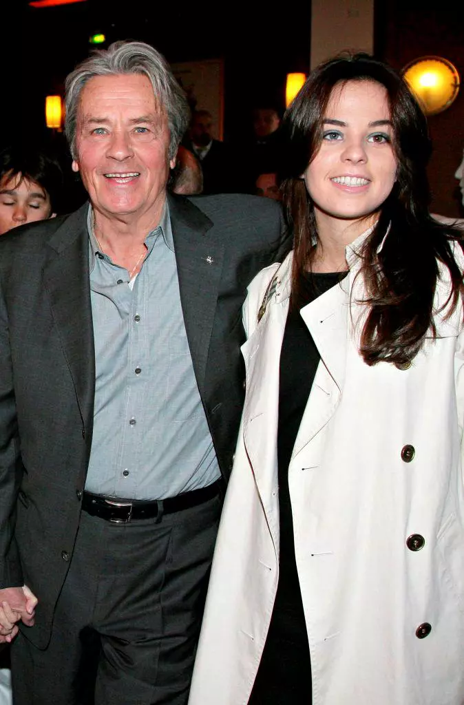 Copii-Alain-Delon-1-1-674x1024