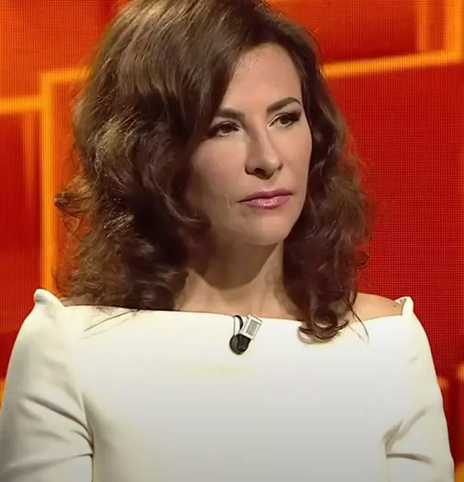 adina-alberts-2