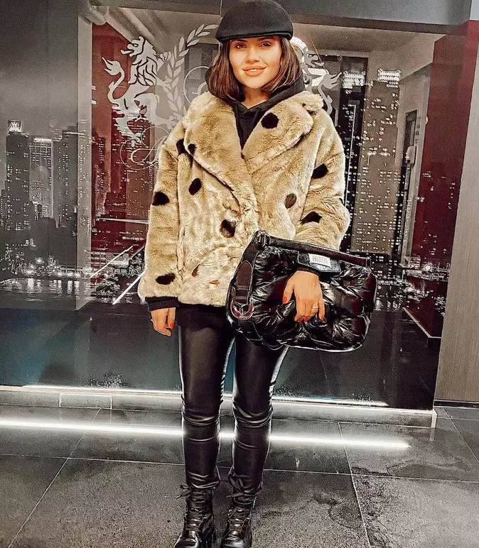 Cristina-Siscanu-Elena-Ionescu-8