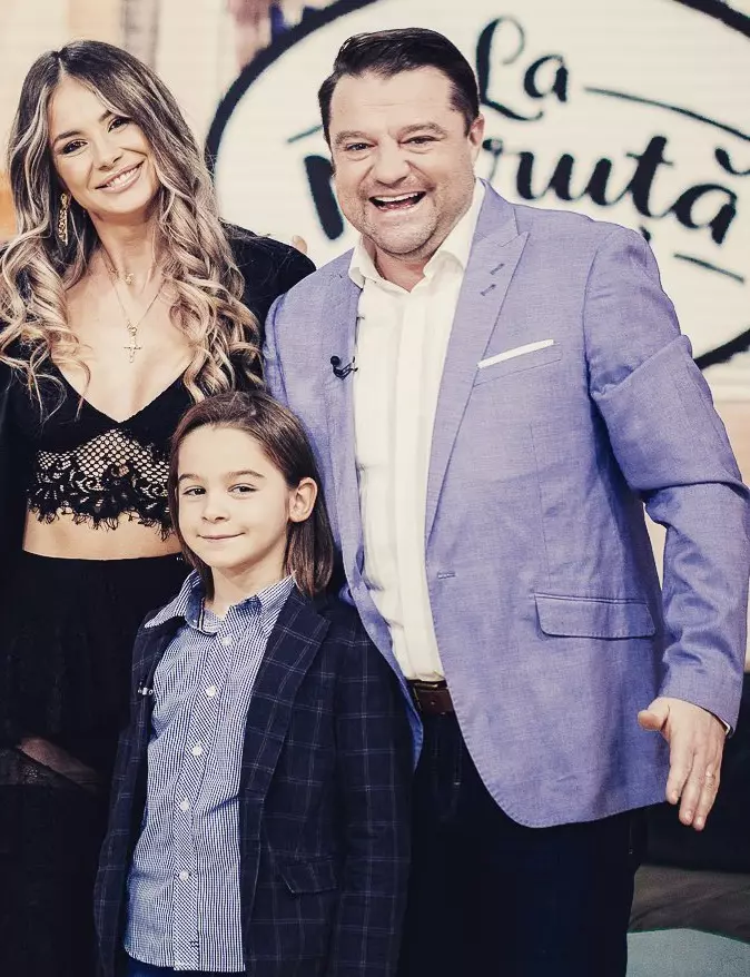 Andrei, Grațiela și fiul lor Armin