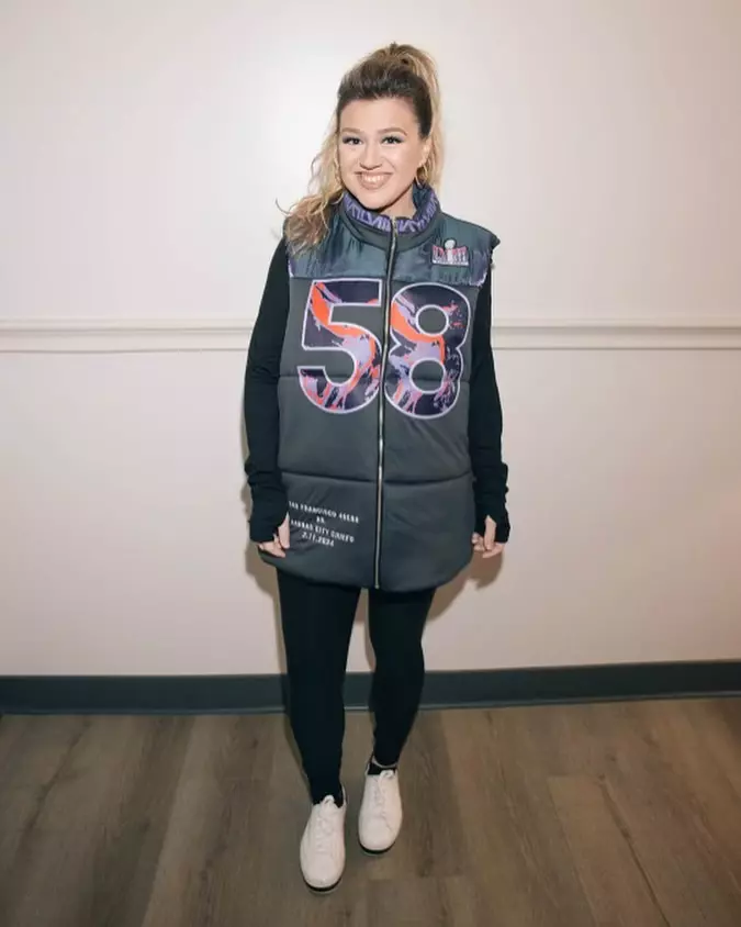 Kelly Clarkson 2
