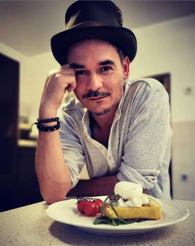 Razvan Simon
