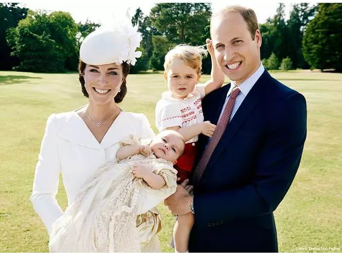 Ducesa de Cambridge, Printesa Charlotte, Printul George si Printul William