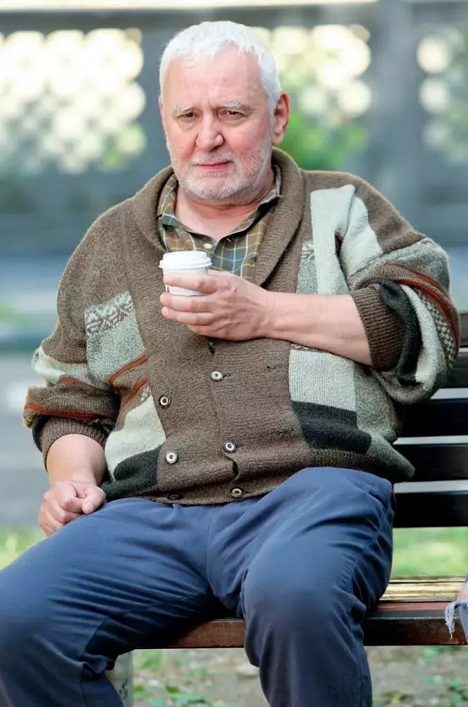 dan-condurache-1-677x1024-1