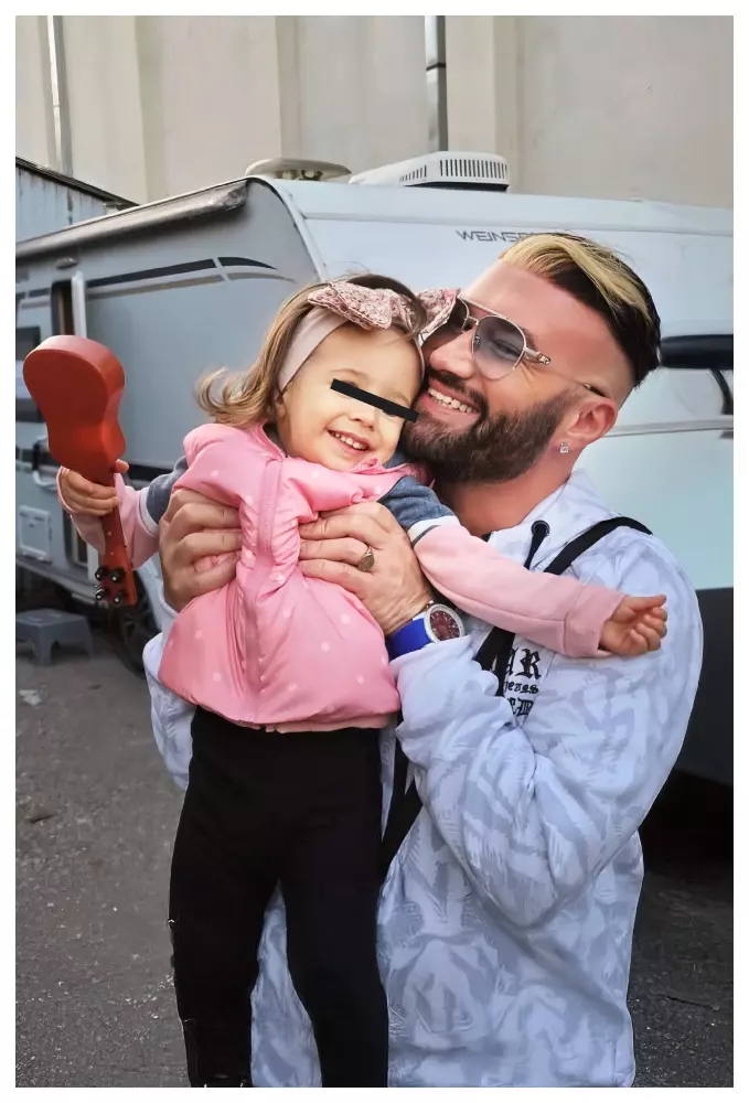 mihai bendeac cu o ingrid la fimari