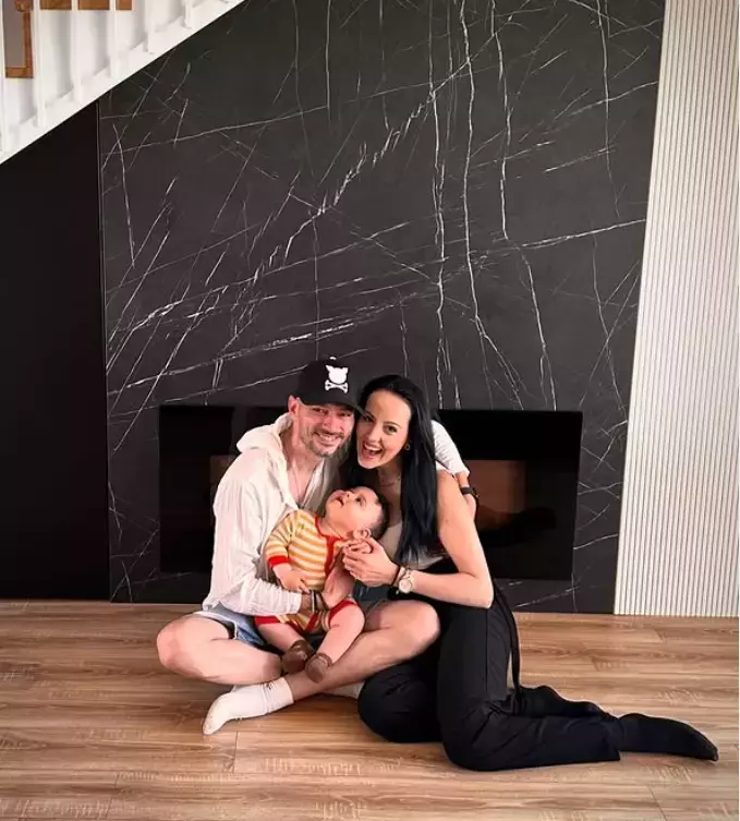 familia-alinei-petre