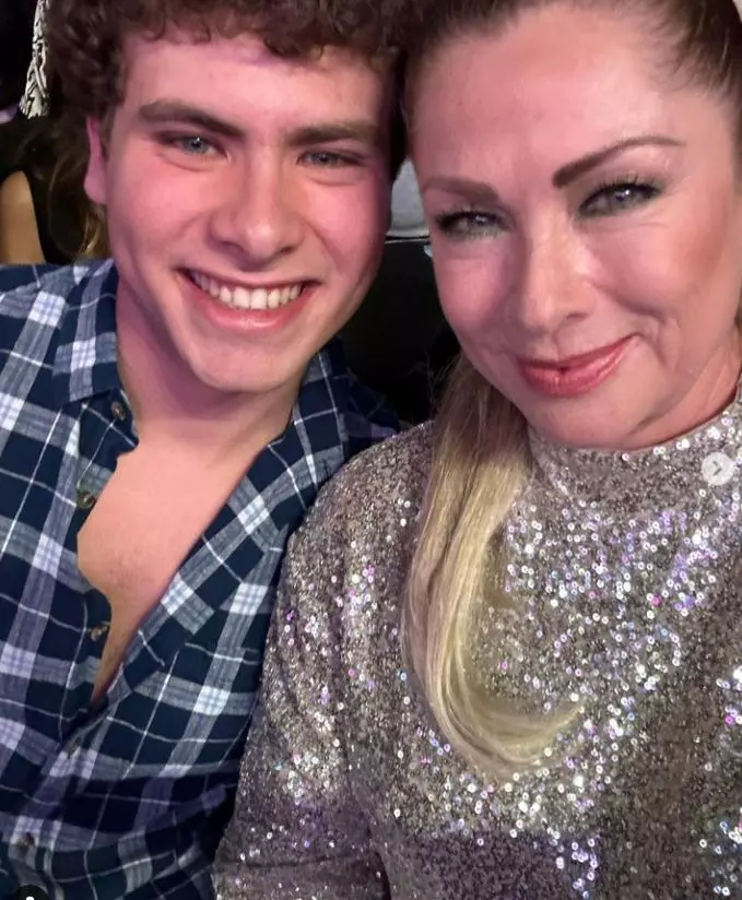Lety si fiul cel mic Carlo