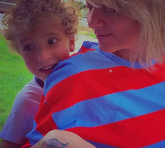 cum-se-inteleg-copiii-lui-dragos-bucur-3