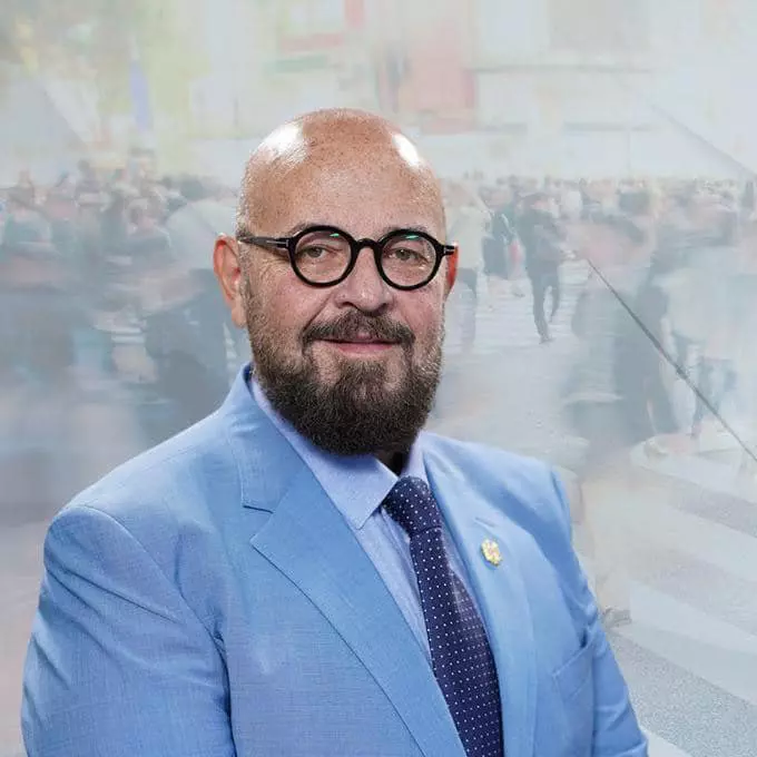 483944119_1198139975001524_597083664728457470_n