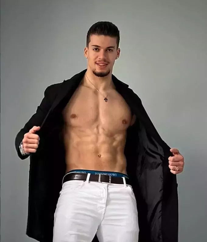 alberto-grecu-4