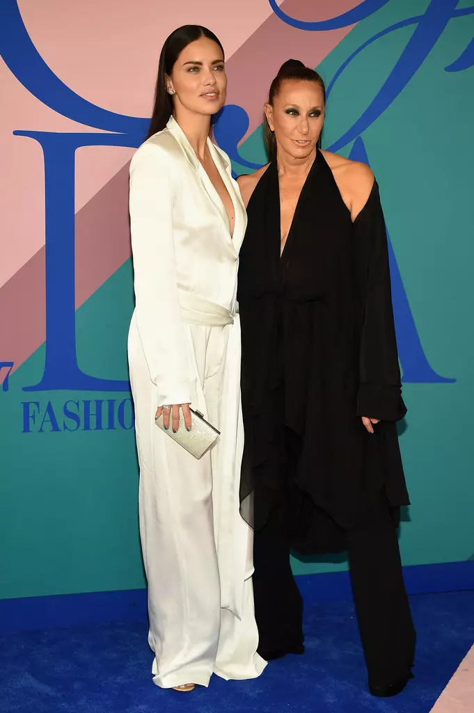 Adriana Lima si Donna Karan