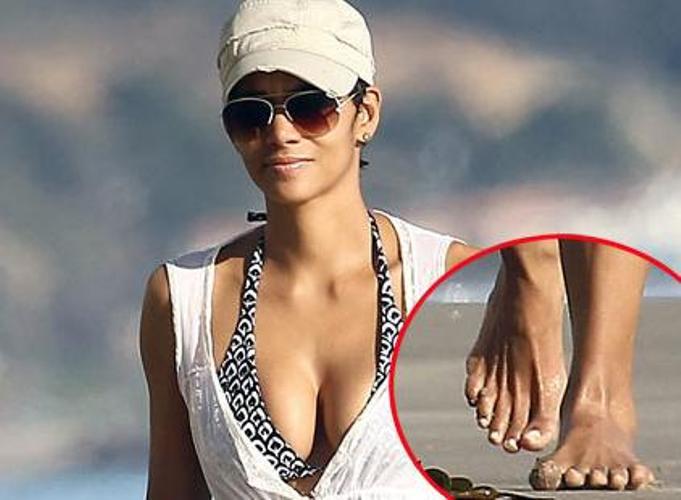 Halle_Berry_01.JPG