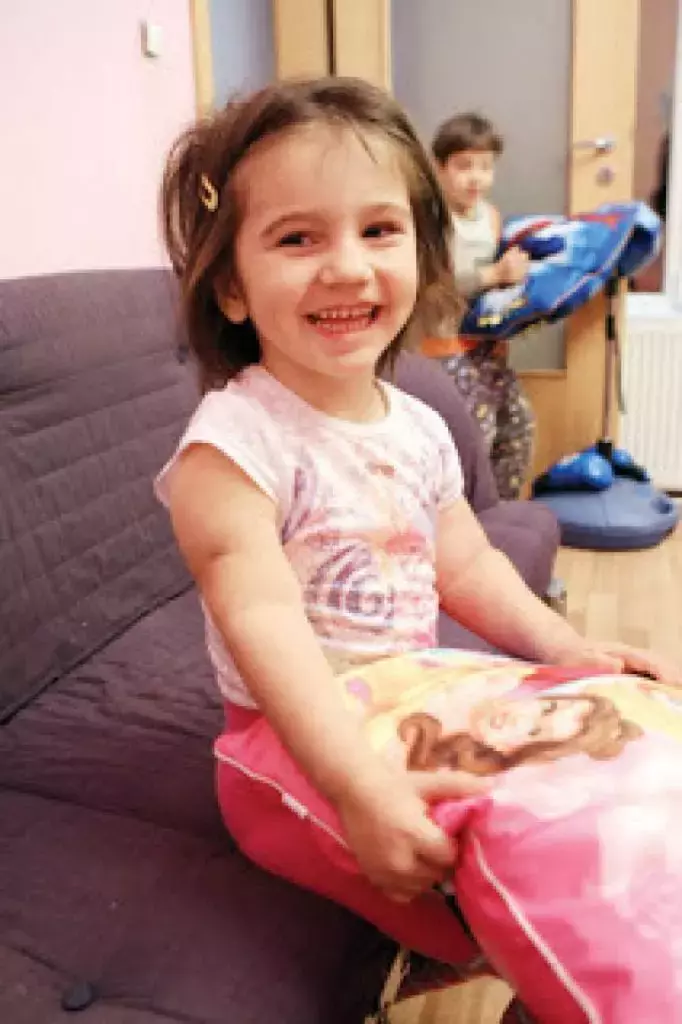 kassandra2-682x1024-1