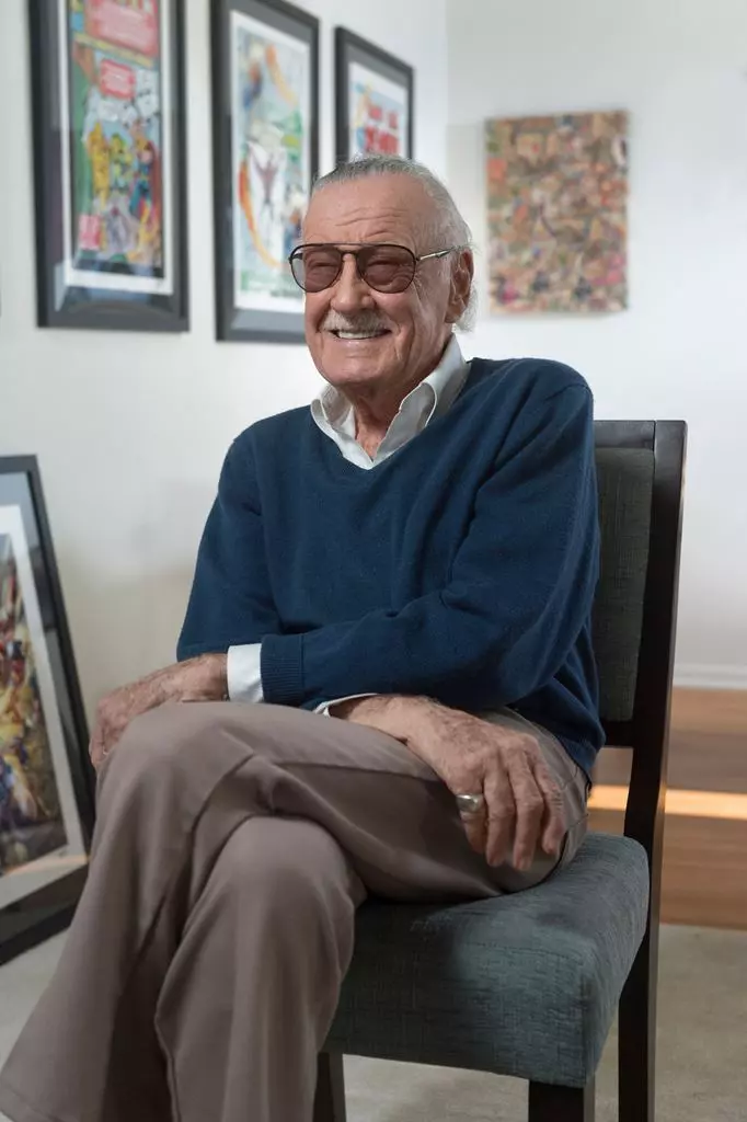 AMC lansează „Istoria secretă a benzilor desenate”, un documentar în care apar legendarii Robert Kirkman, Stan Lee și Lynda Carter (2)