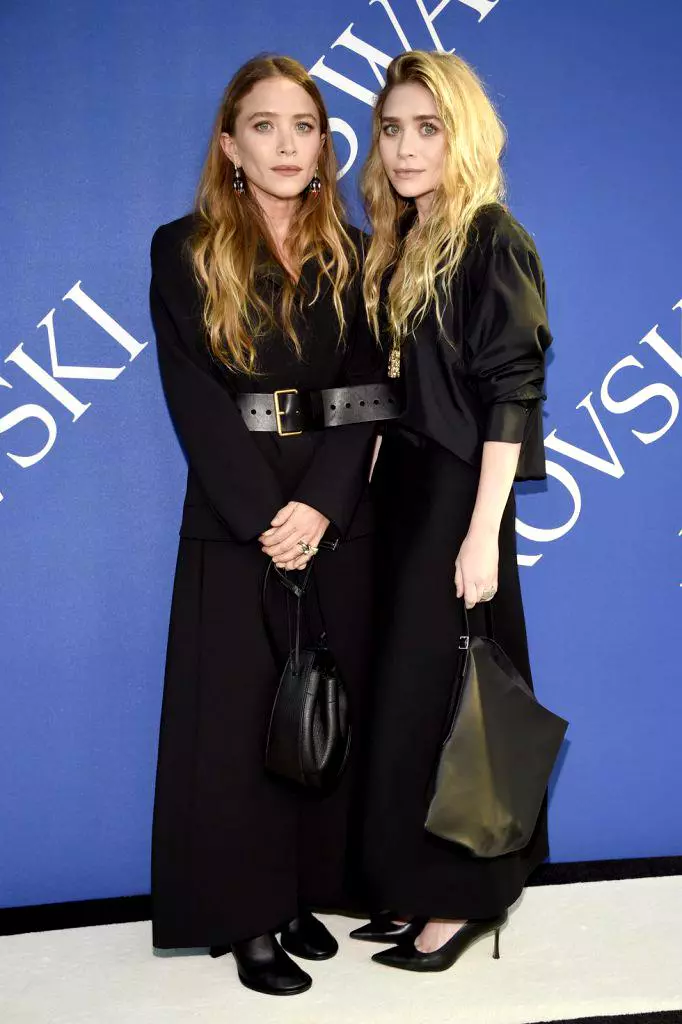 Mary Kate Olsen si Ashley Olsen
