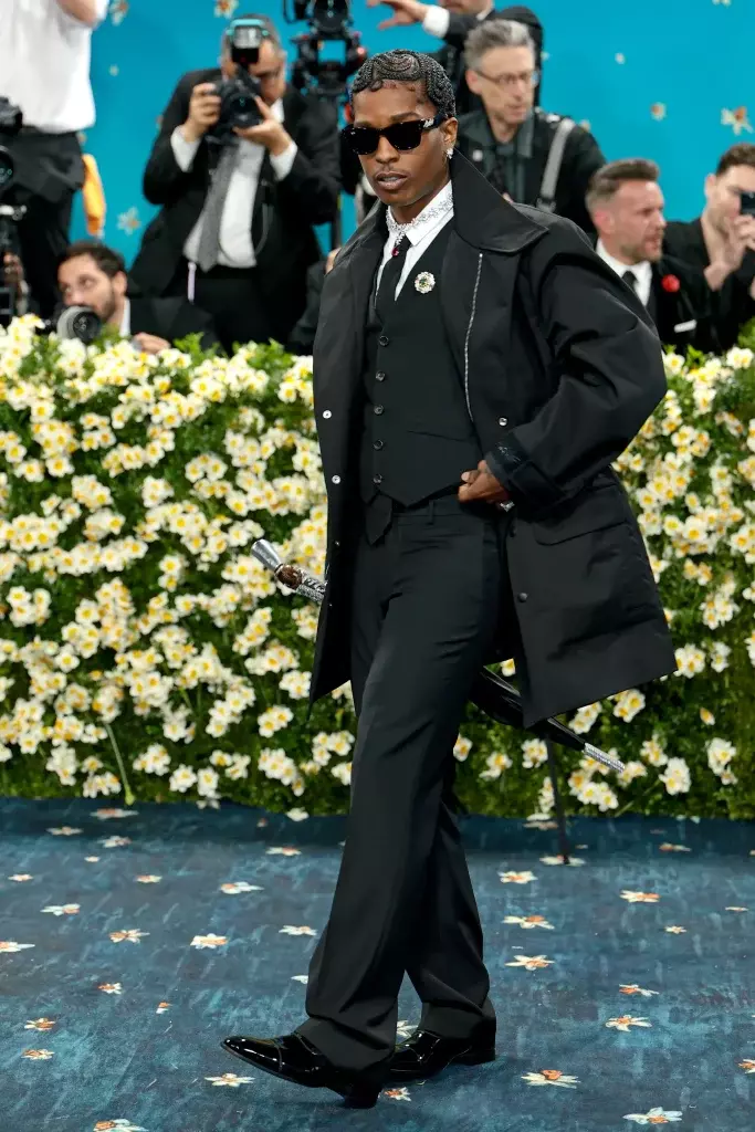 gettyimages-2213606381-683x1024-1.webp
