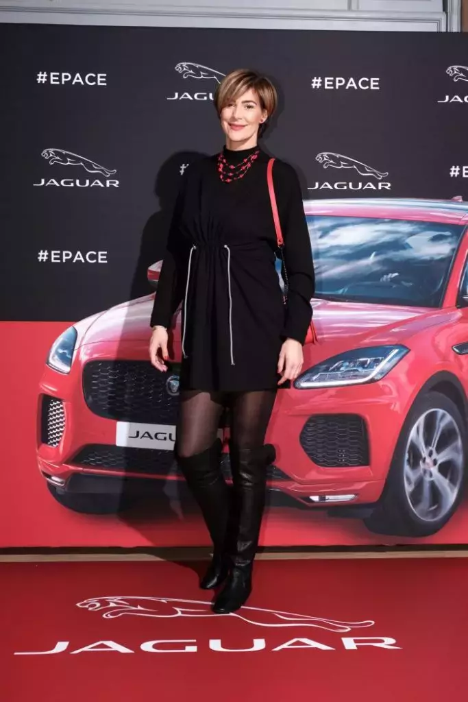 Roxana-Ciuhulescu-683x1024-1