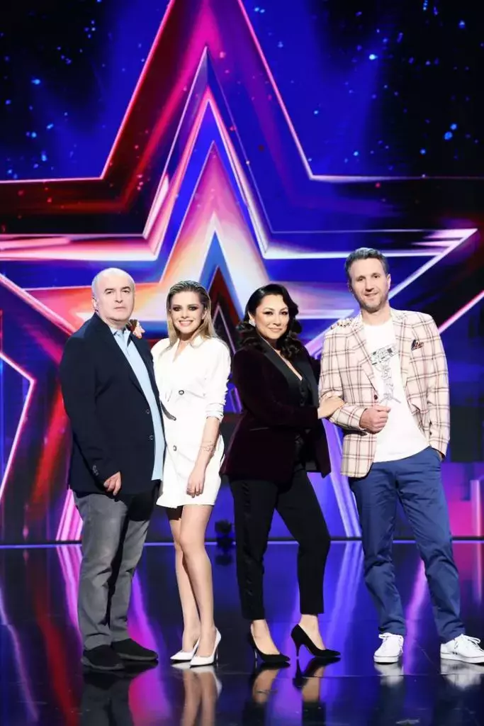 191928619_4475751082458766_1805678502751352978_n-683x1024-1