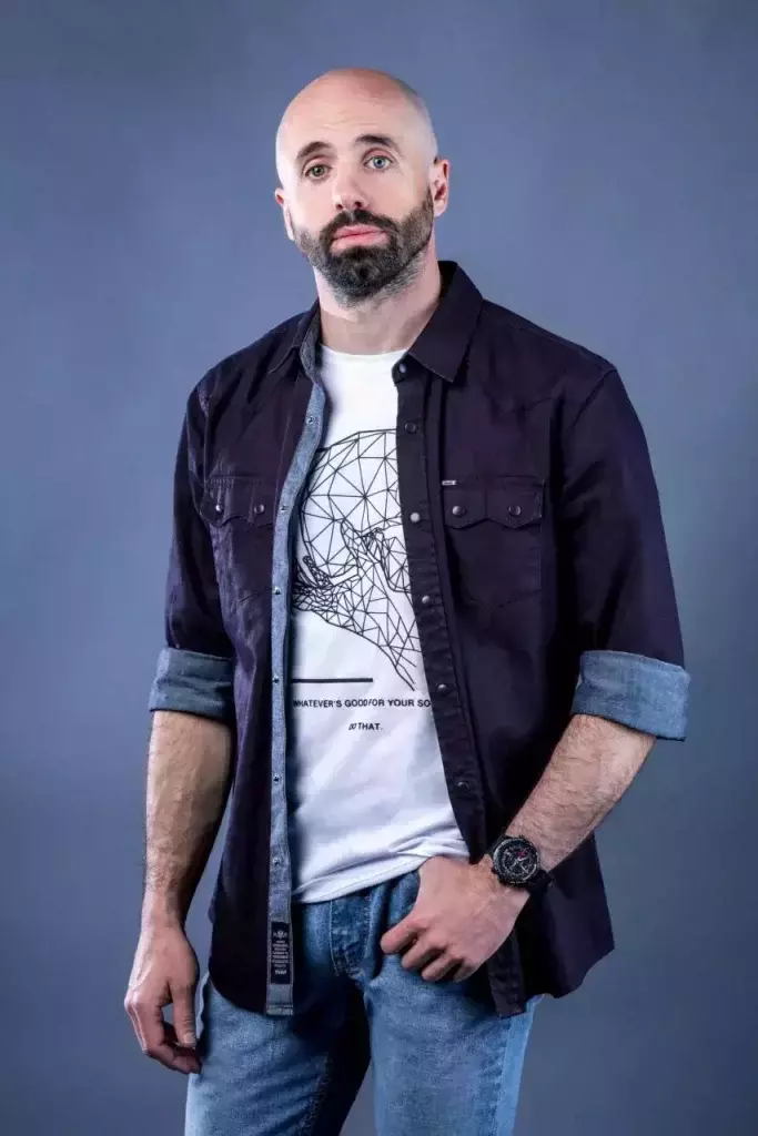 Andrei-Samoil-854x1280-1-683x1024-1