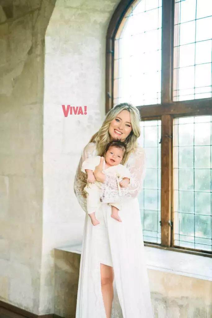 Laura-Cosoi_Viva_Deersphotoography-54-1-683x1024-1