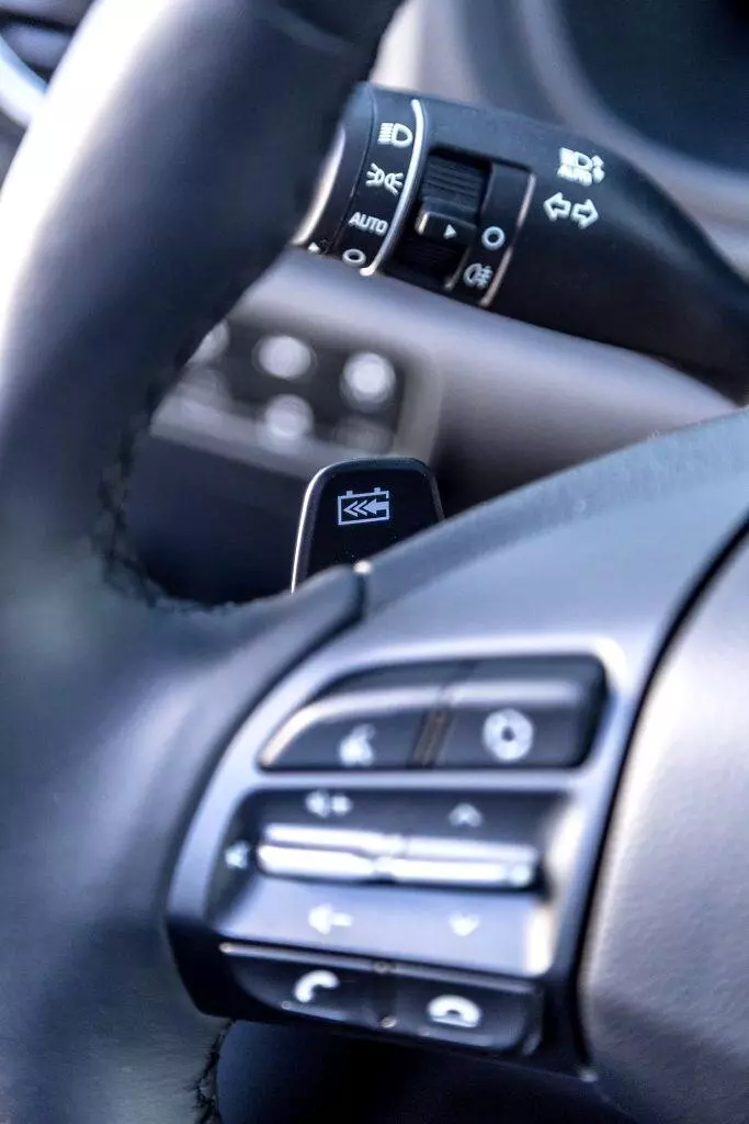 Hyundai-Kona-Electric