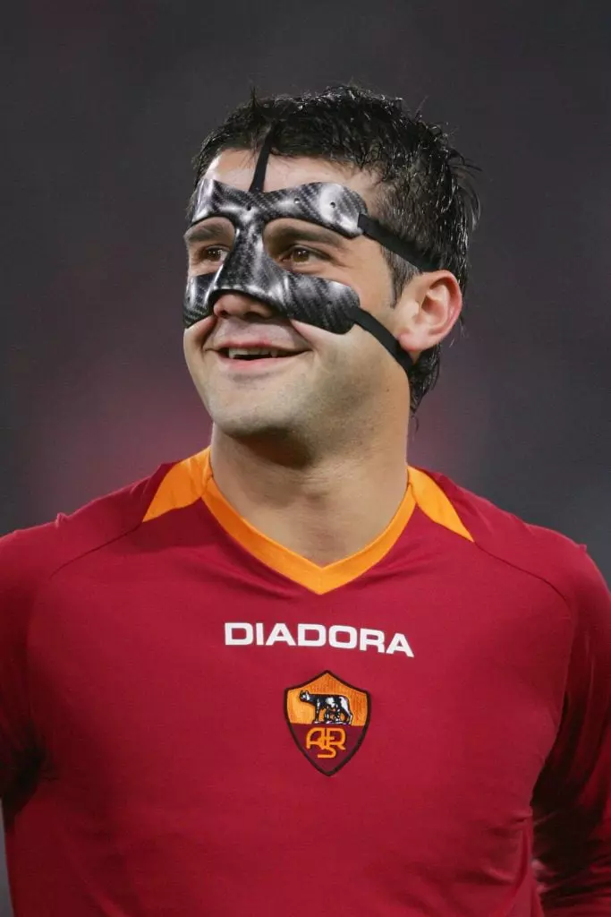 cristi-chivu-as-roma-4-aprilie-2007-683x1024-1.jpg
