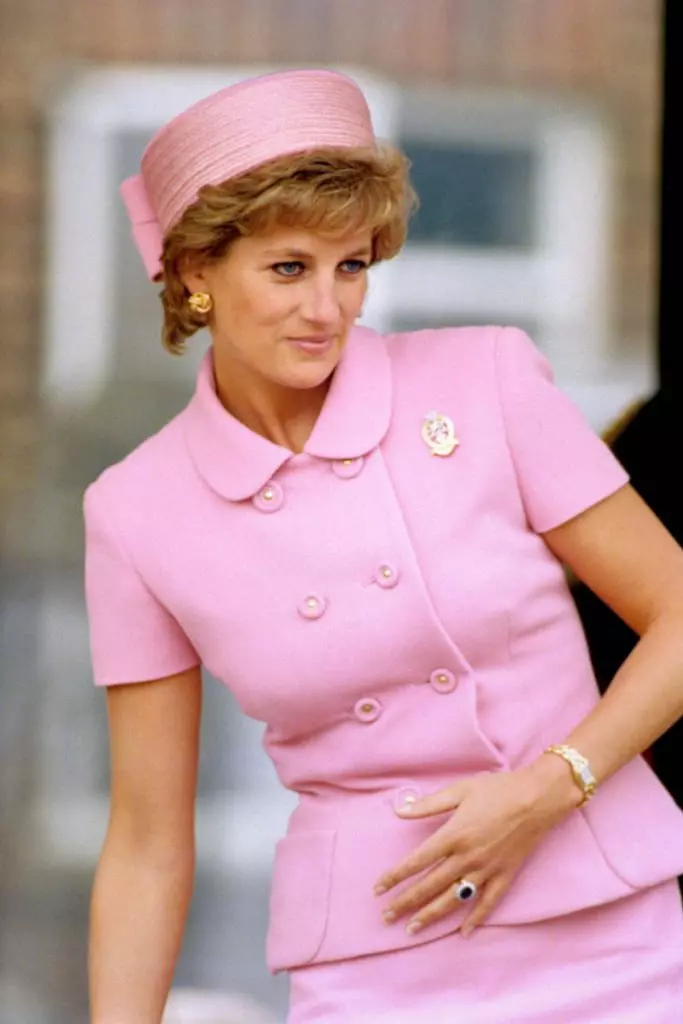printesa-diana1-683x1024