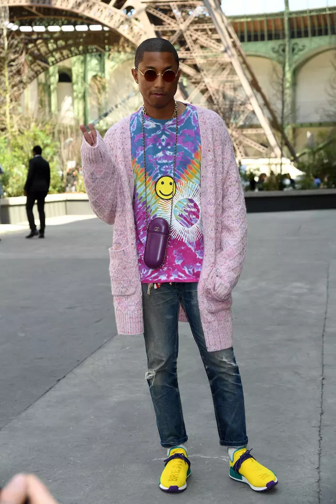 Pharrell Williams la prezentarea colectiei Chanel Haute Couture