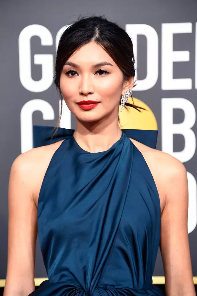 Gemma Chan - bijuterii Forevermark
