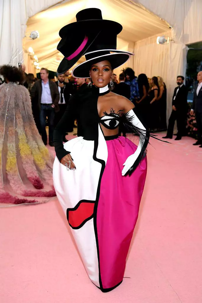 Janelle Monae într-o ținută Christian Siriano (2019)