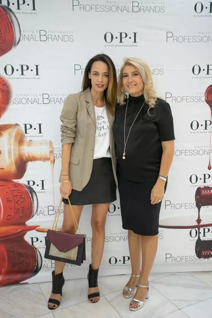 Andreea Raicu si Catalina Stoica