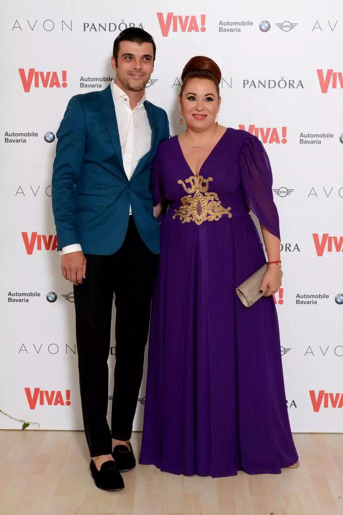 Oana-Roman-si-Marius-Elisei-la-Petrecerea-VIVA-2016-683x1024