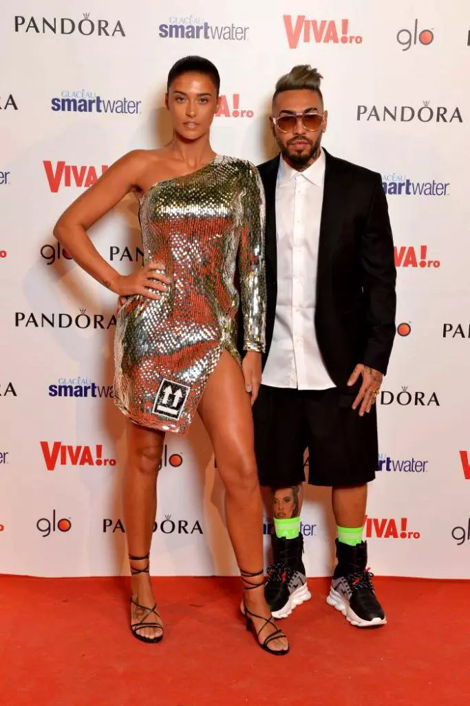 Antonia-și-Alex-Velea-683x1024