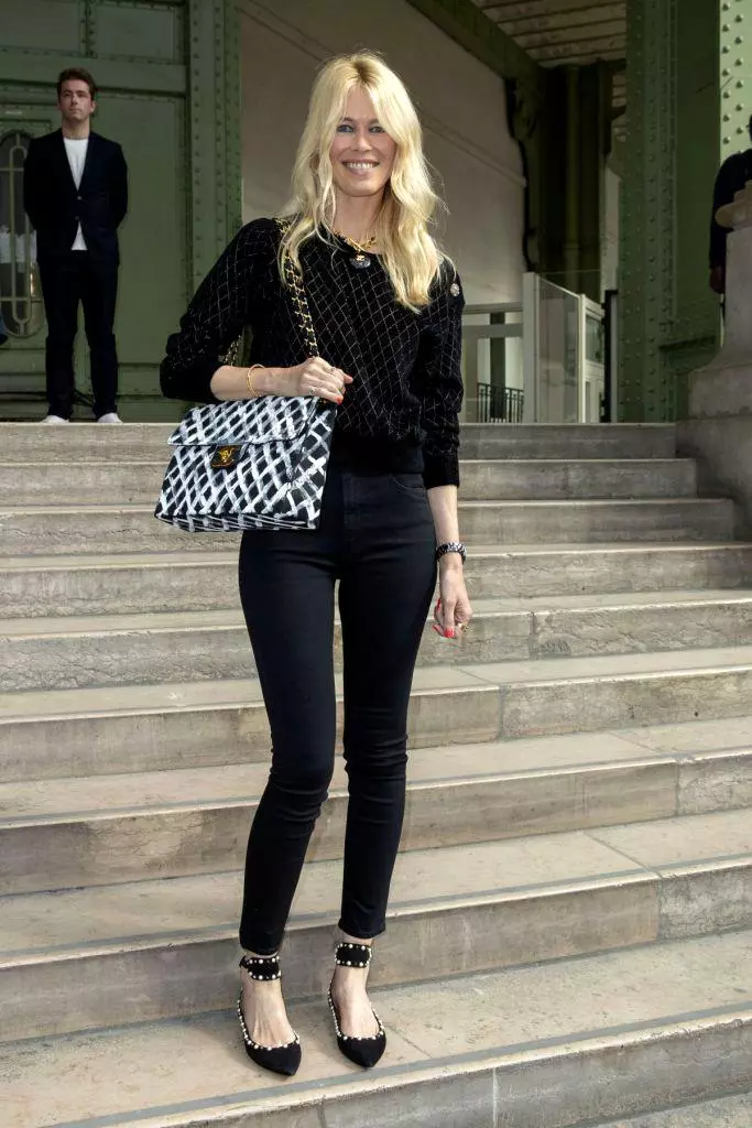 Claudia-Schiffer-2-683x1024