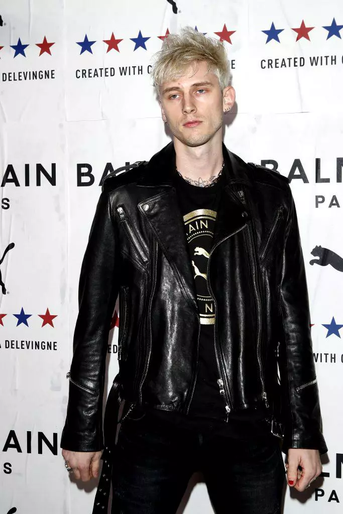 Machine-Gun-Kelly-2-683x1024