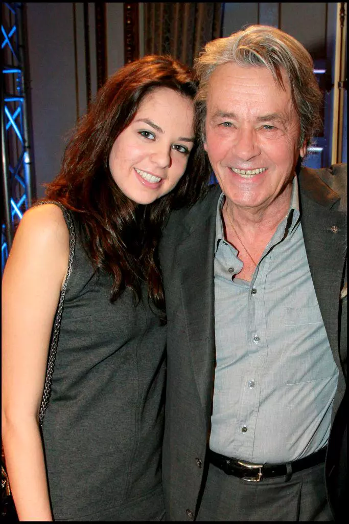 Copii-Alain-Delon-10-683x1024