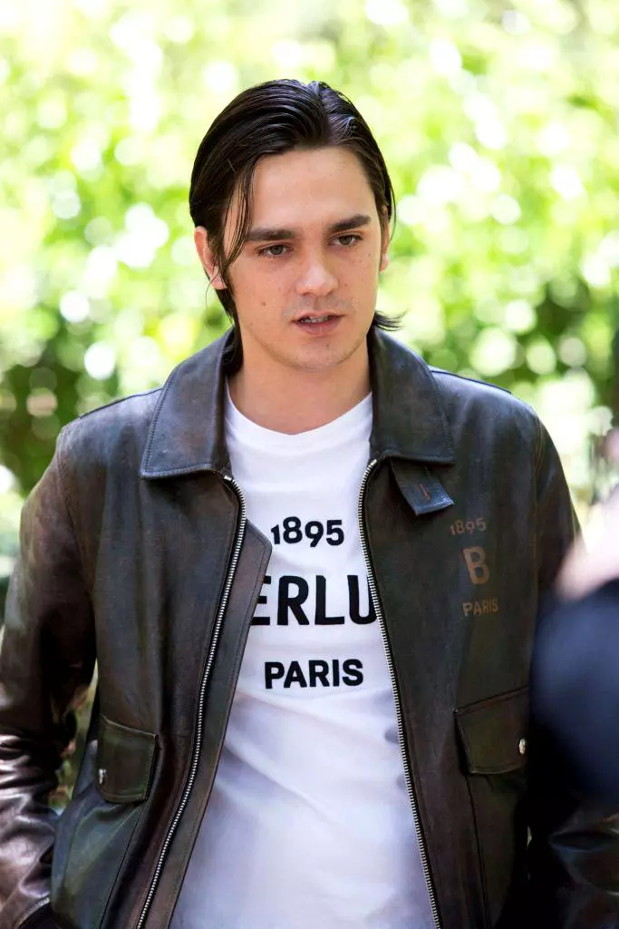 Copii-Alain-Delon-7-683x1024