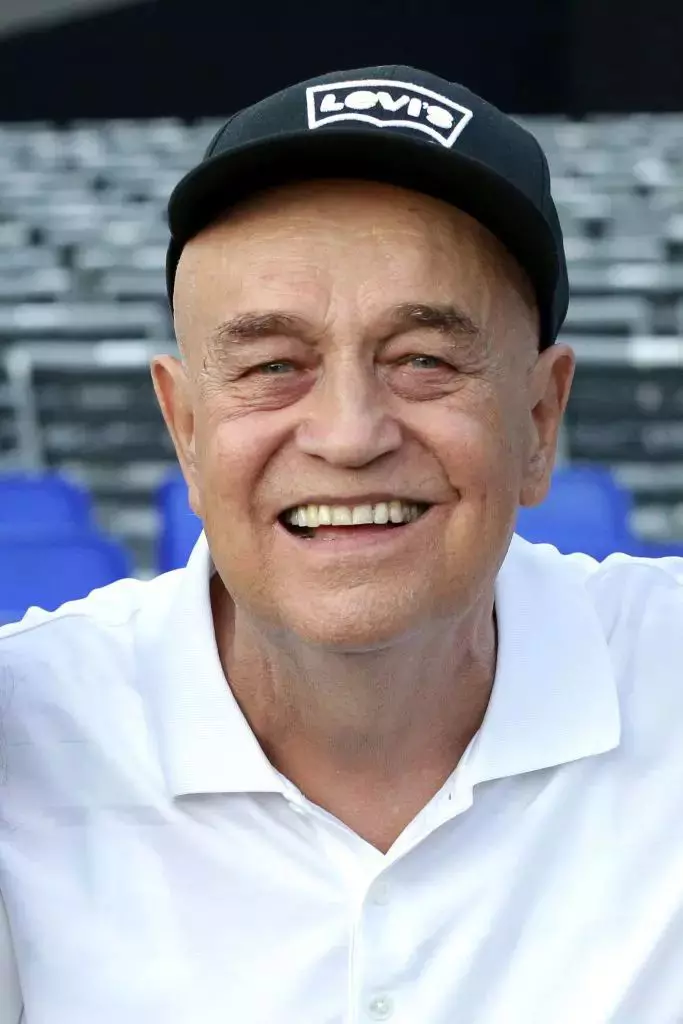 Benone-Sinulescu-externat-4-683x1024-1