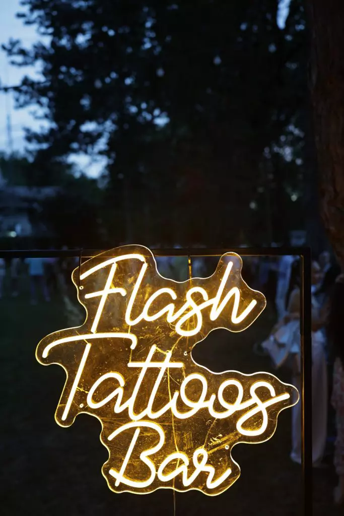corner-flash-tattoos-2-683x1024-2.jpg