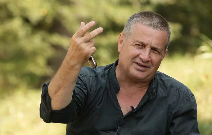 Mircea Dinescu jurnalist