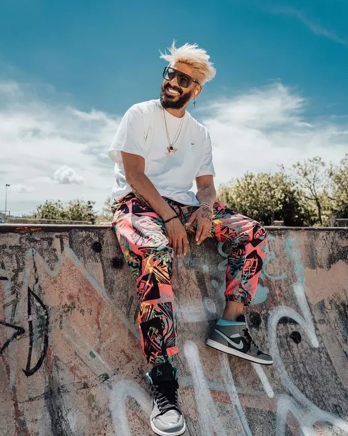 Connect-R-Asia-Express-7